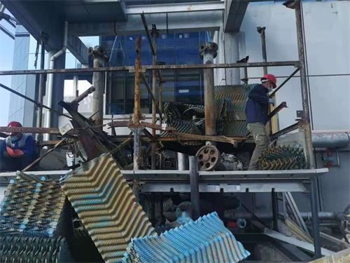 清洗中央空調冷卻塔的方法(中央空調冷卻塔清洗流程)